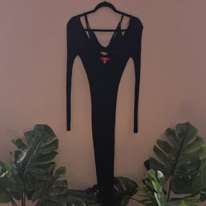 Hera Collection Black Strappy Top